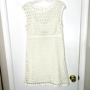Laundry by Shelli Segal White Teardrop Crochet Overlay Cap Sleeve Shift Dress